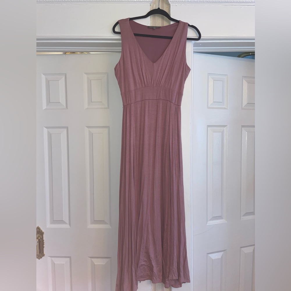 Sleeveless sun dress